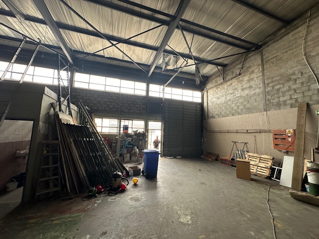 To Let commercial Property for Rent in Retreat Industrial Western Cape